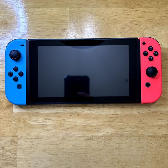 Nintendo Switch V1 Game Console HAC-001 Red/Blue Joy Cons with Box Tested Works - Picture 2 of 8